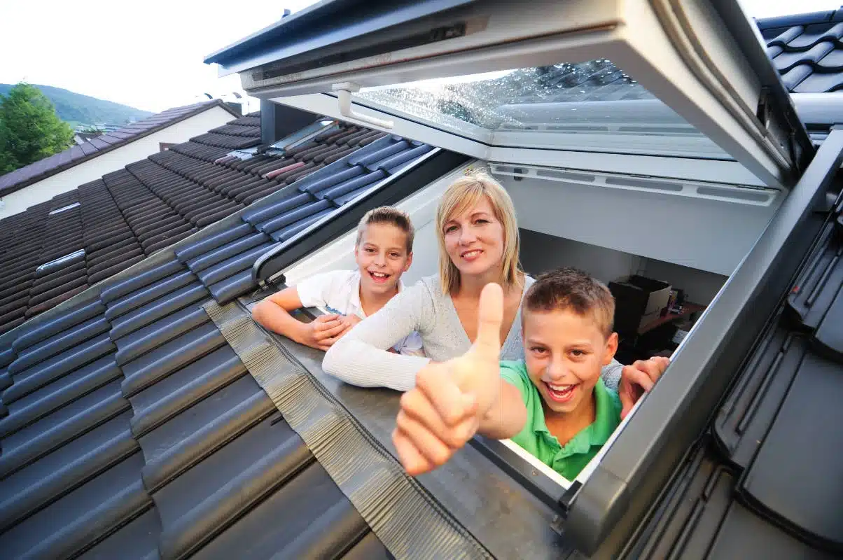 M. Aptel famille au Balcon
