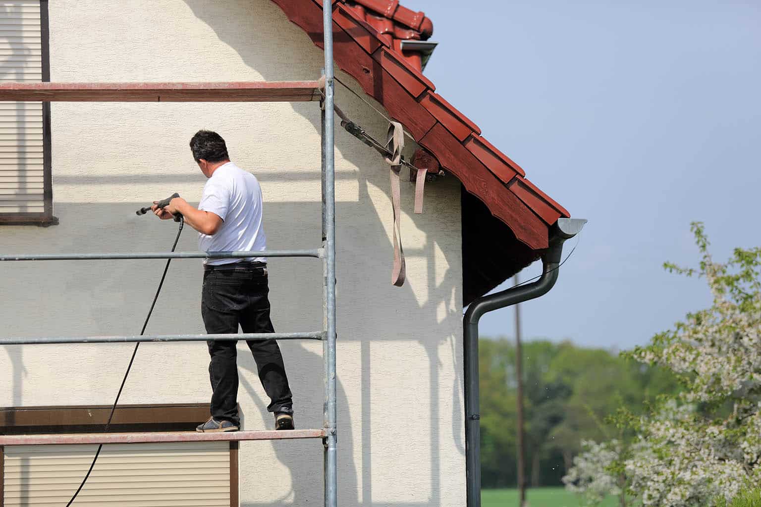 Nettoyage de façade dans les Deux sèvres avec Techni-Couv